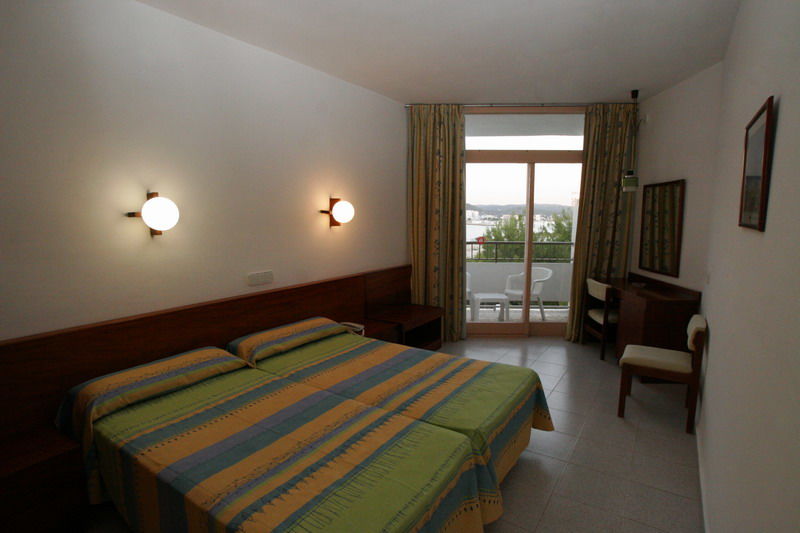 Apartamentos Vibra Riviera San Antonio Abad Exterior foto